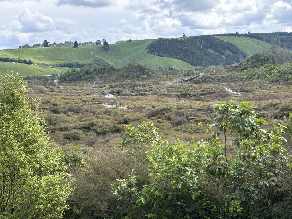 Lake Taupo mit Kindern Craters of the Moon